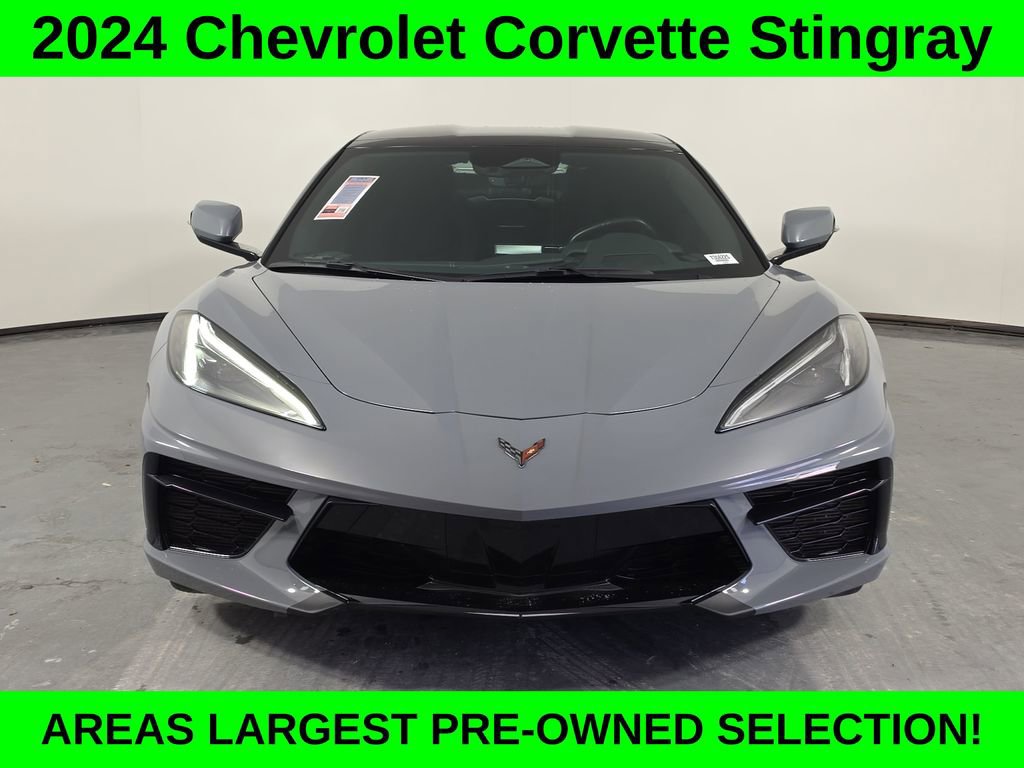Used 2024 Chevrolet Corvette Stingray Coupe w/ 1LT RWD image 2