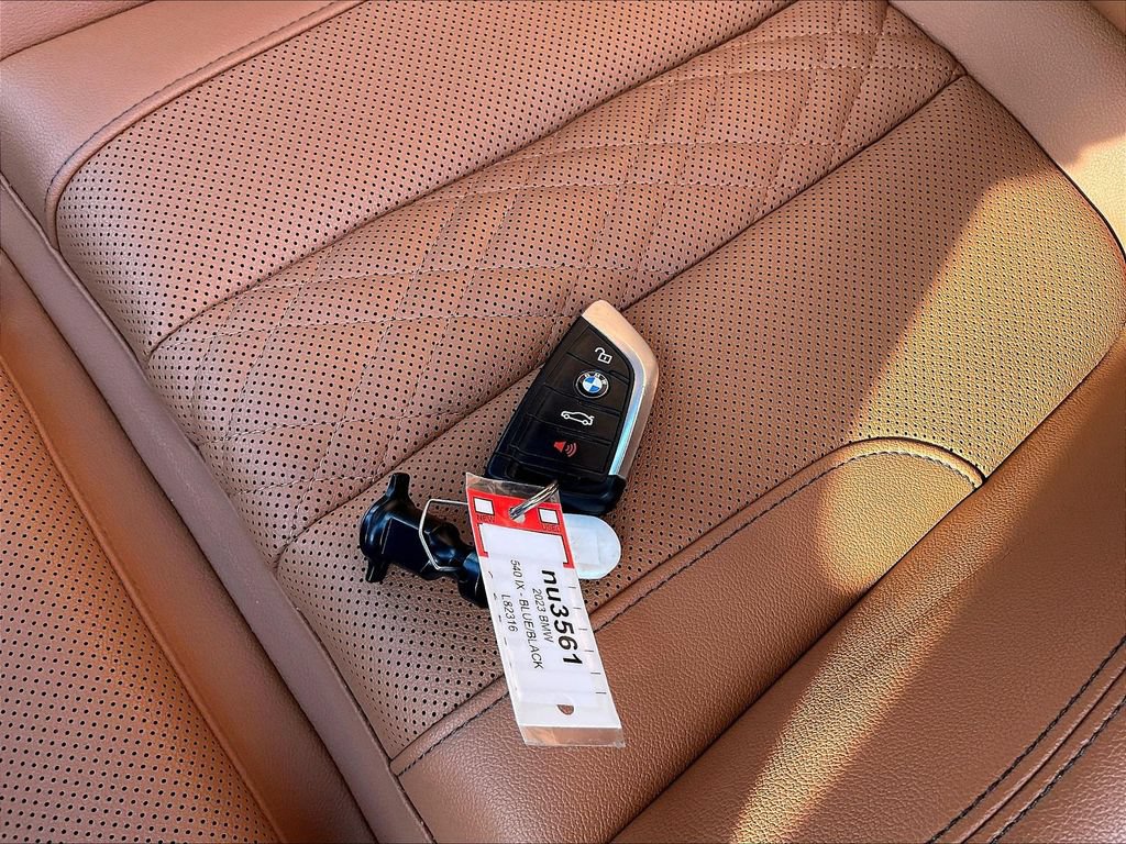 Used 2023 BMW 540i xDrive w/ Premium Package AWD/4WD image 35
