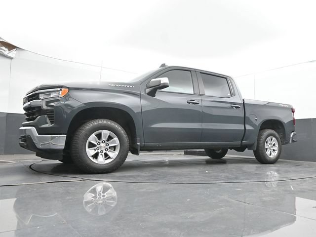 Used 2025 Chevrolet Silverado 1500 LT AWD/4WD image 49
