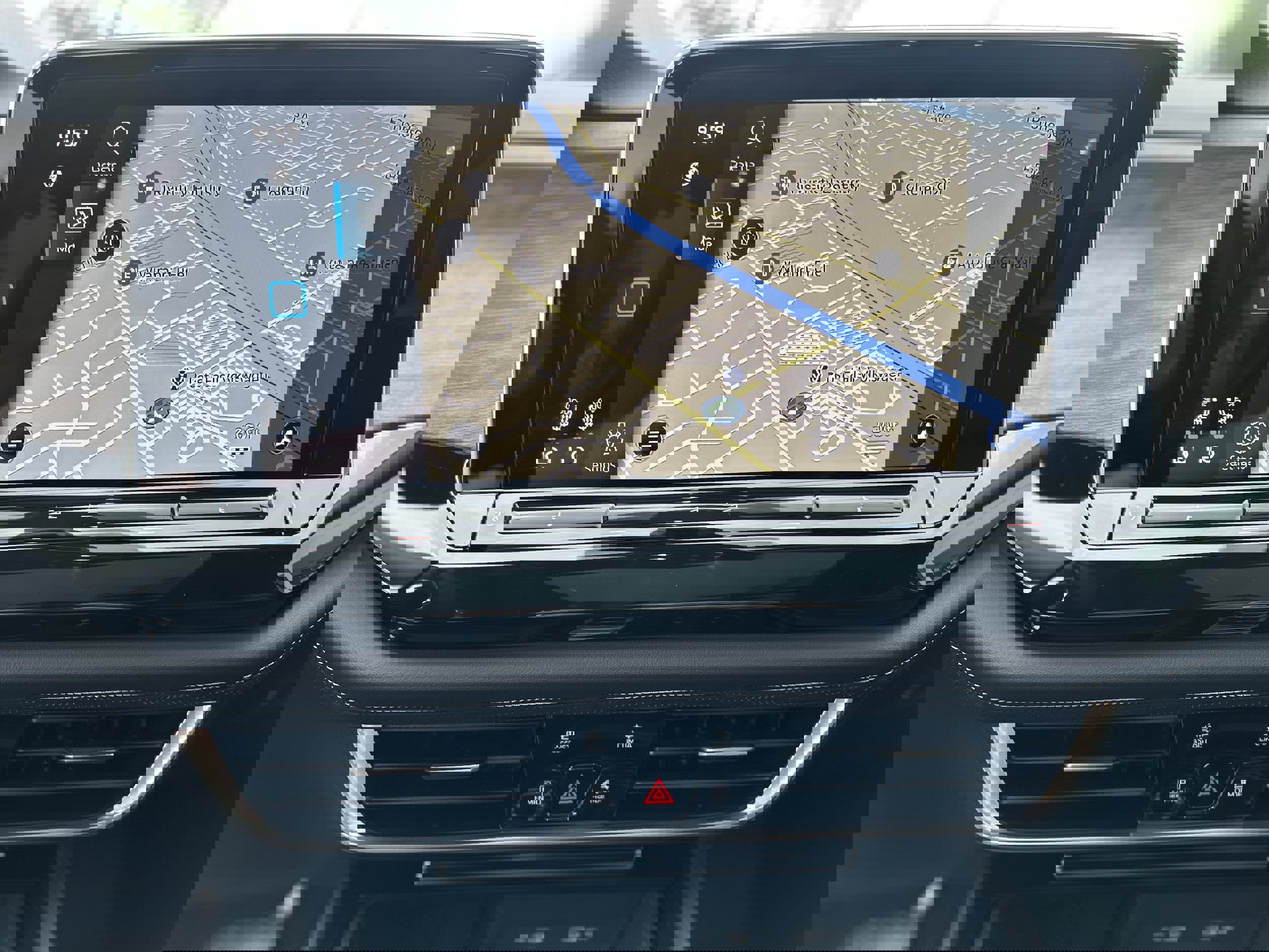 New 2025 Volkswagen Atlas SEL image 19