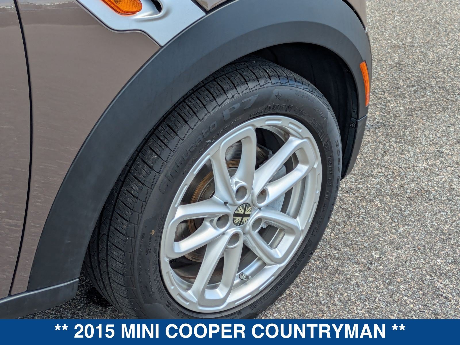 Used 2015 MINI Cooper Countryman FWD image 13
