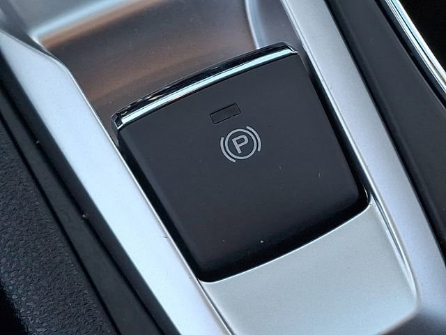 Certified 2025 Subaru Ascent Premium image 23