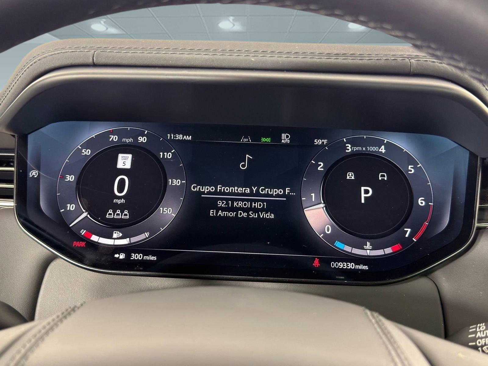 Certified 2025 Land Rover Range Rover Sport SE image 21