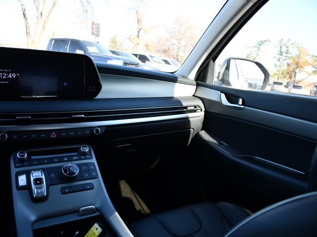Used 2025 Hyundai Palisade SEL image 24