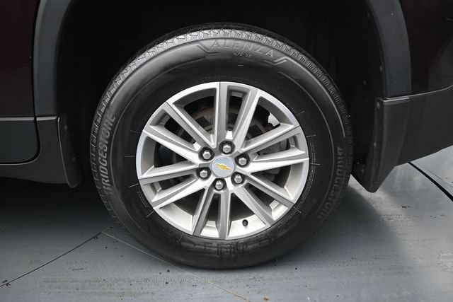 Used 2022 Chevrolet Traverse LT w/ LPO, Floor Liner Package AWD/4WD image 10