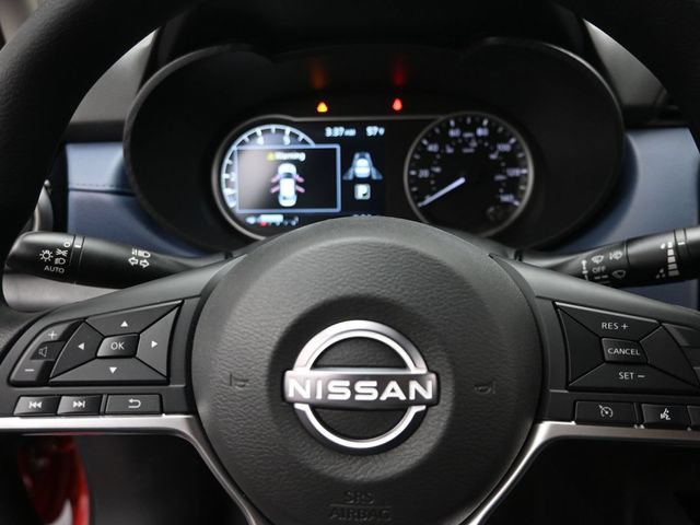 New 2025 Nissan Versa SV w/ Trunk Package FWD image 10