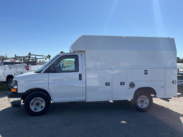 New 2024 Chevrolet Express 3500 w/ Power Convenience Package image 2
