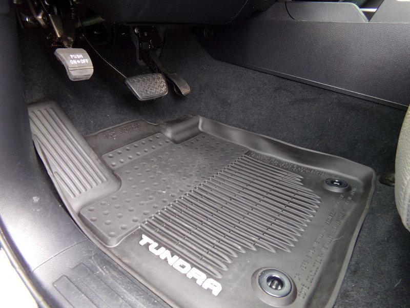 Used 2020 Toyota Tundra SR5 image 25