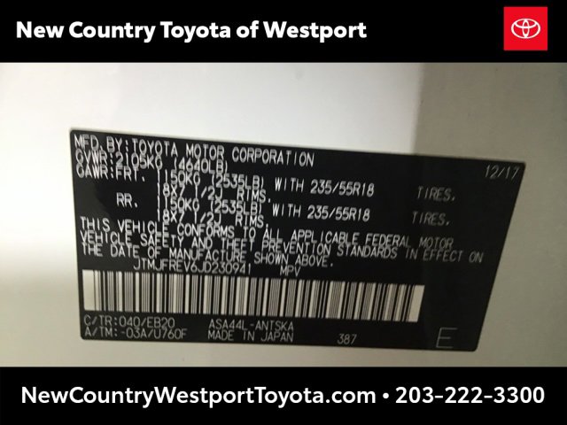 Used 2018 Toyota RAV4 SE image 26