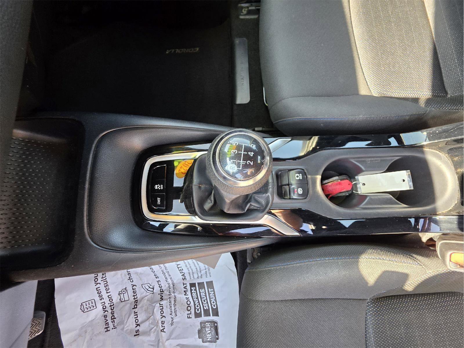 Used 2022 Toyota Corolla SE image 14