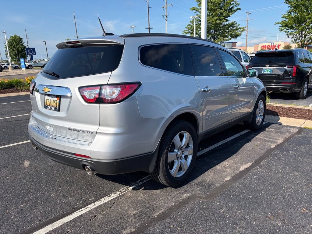 Used 2016 Chevrolet Traverse LTZ AWD/4WD image 9