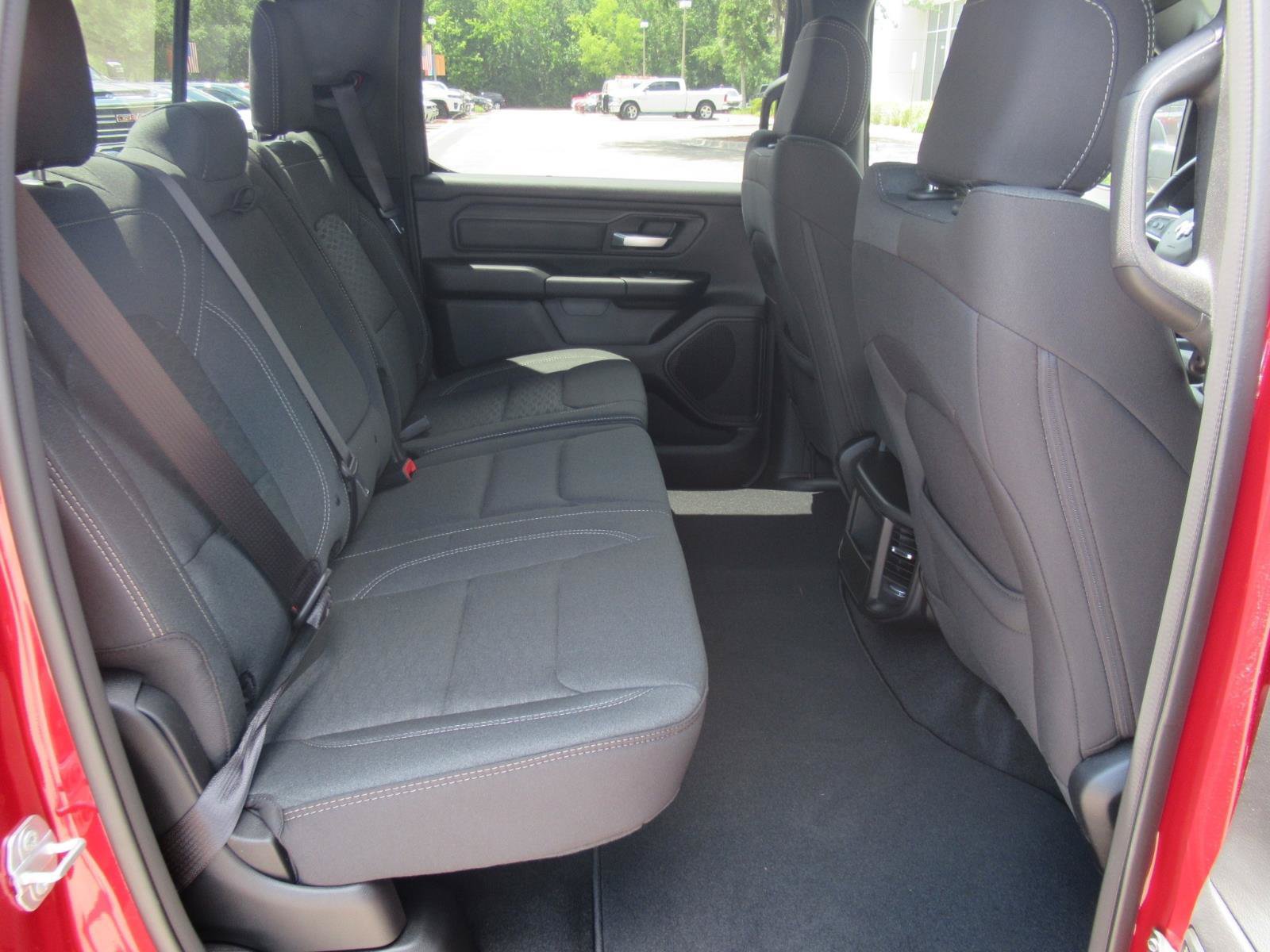 New 2026 RAM 1500 Express RWD image 29