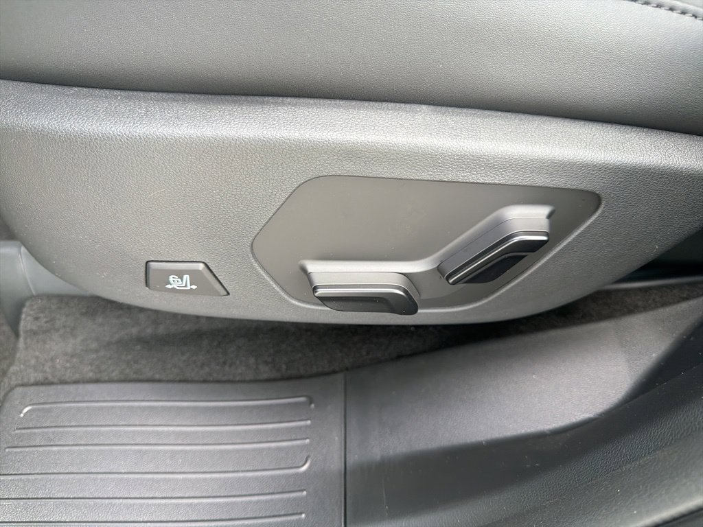 New 2026 Hyundai Santa Fe Calligraphy FWD image 17