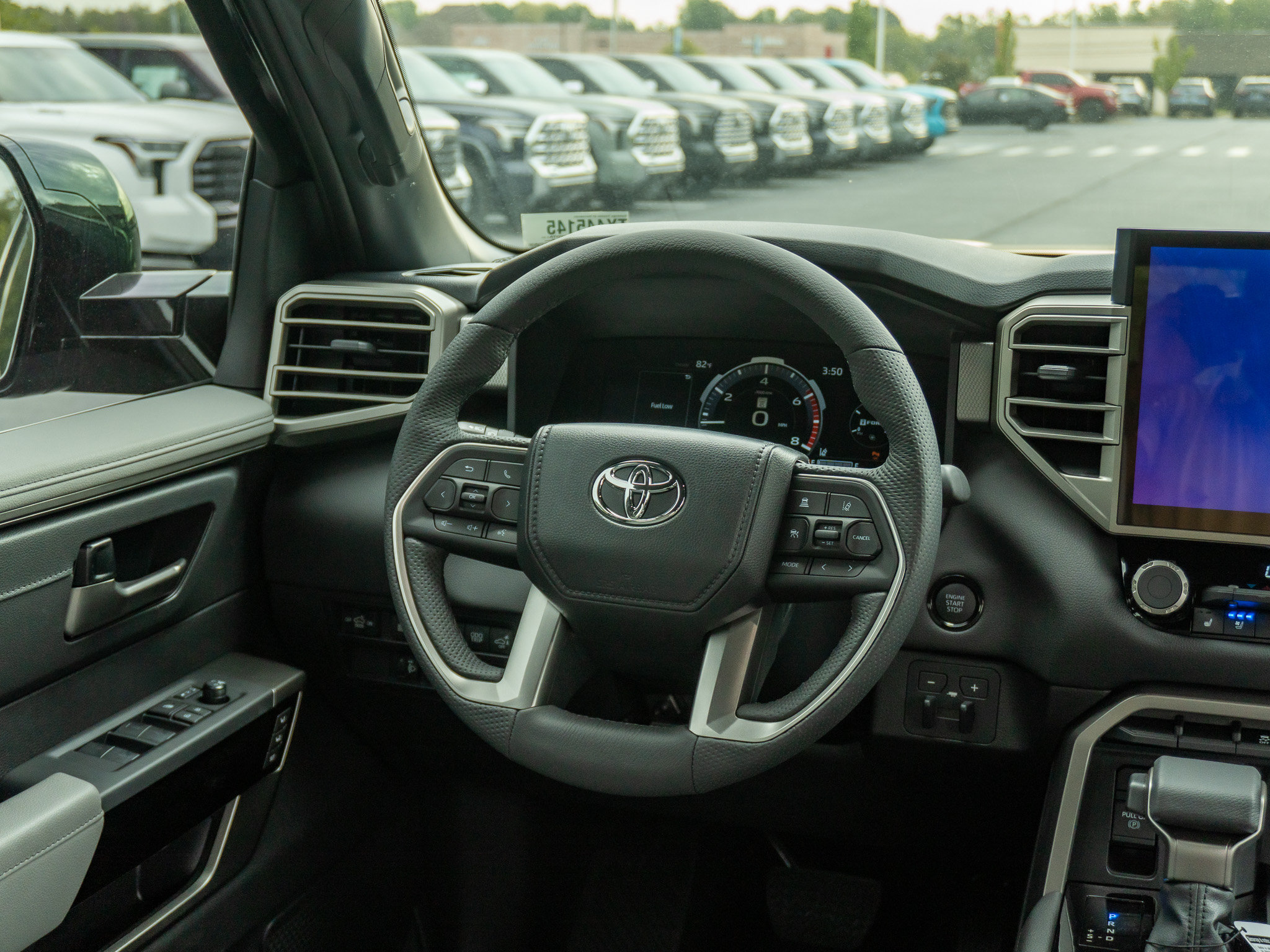 New 2026 Toyota Tundra Limited AWD/4WD image 22