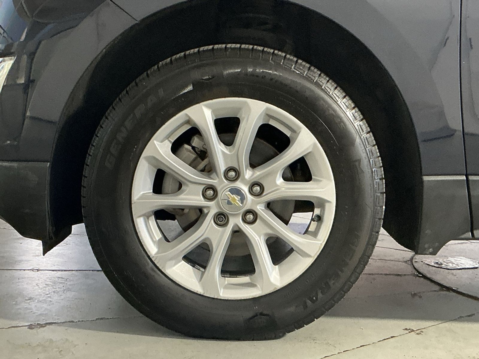 Used 2021 Chevrolet Equinox LT AWD/4WD image 13