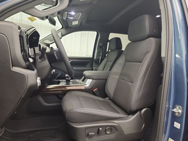 New 2026 GMC Sierra 1500 Elevation image 29