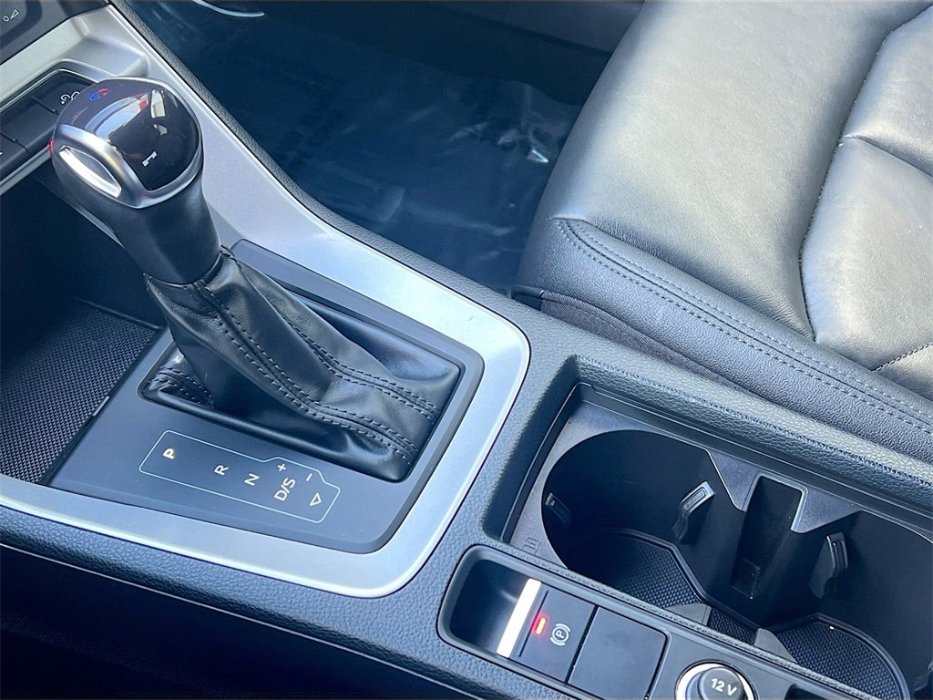 Used 2022 Audi Q3 2.0T Premium image 16