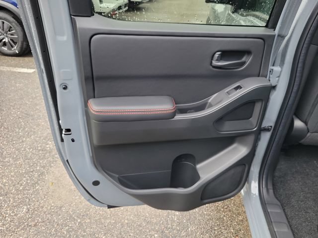 New 2026 Nissan Frontier Pro-X w/ Pro-X Convenience Package RWD image 25