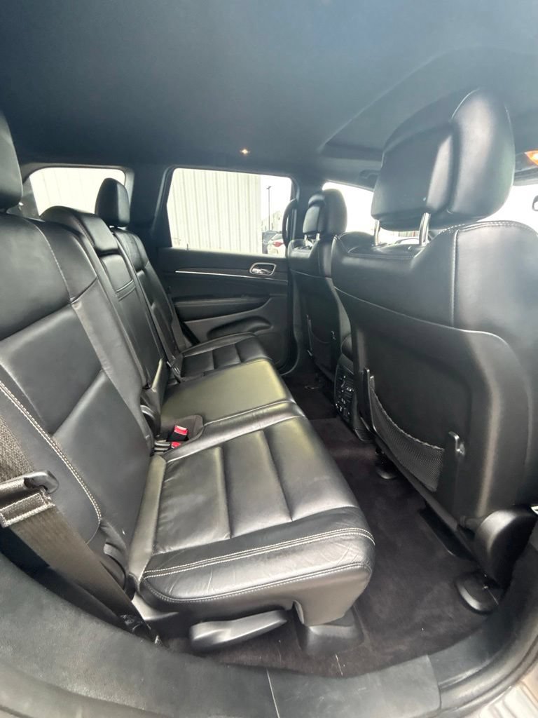 Used 2017 Jeep Grand Cherokee Limited AWD/4WD image 22