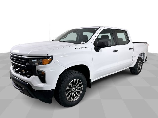 Used 2023 Chevrolet Silverado 1500 W/T w/ Trailering Package AWD/4WD image 4