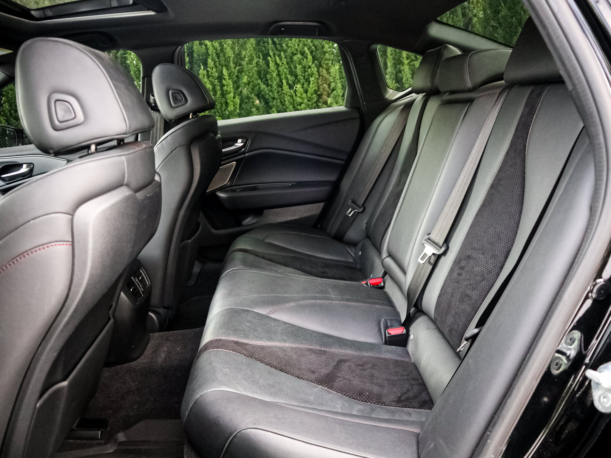 Used 2022 Acura TLX SH-AWD w/ A-SPEC Pkg image 8