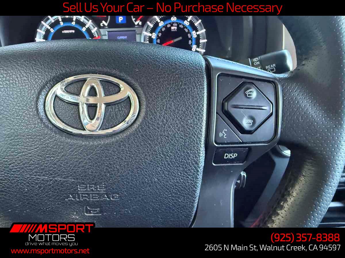 Used 2018 Toyota 4Runner SR5 AWD/4WD image 21