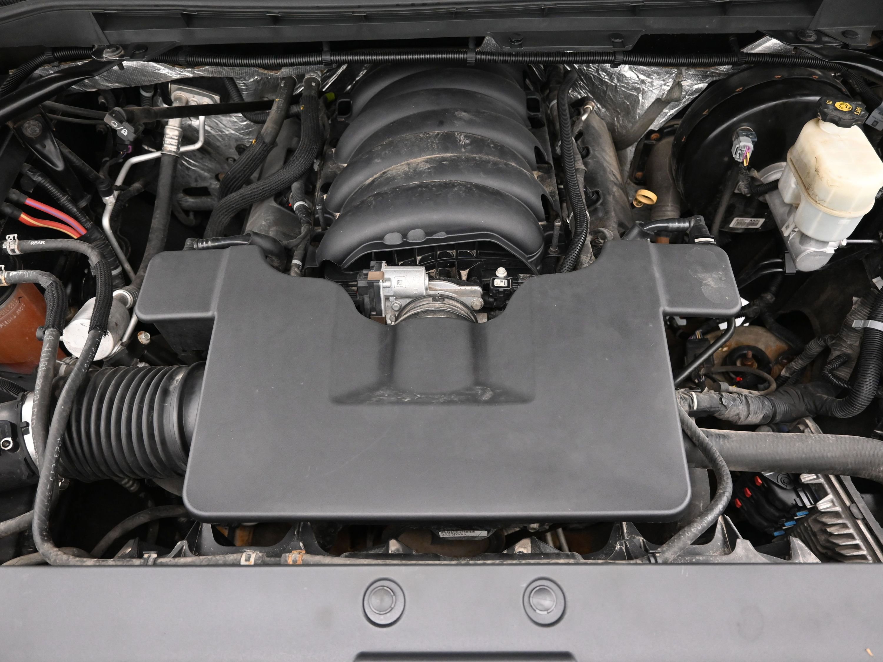 Used 2015 GMC Sierra 1500 SLE w/ SLE Value Package AWD/4WD image 29