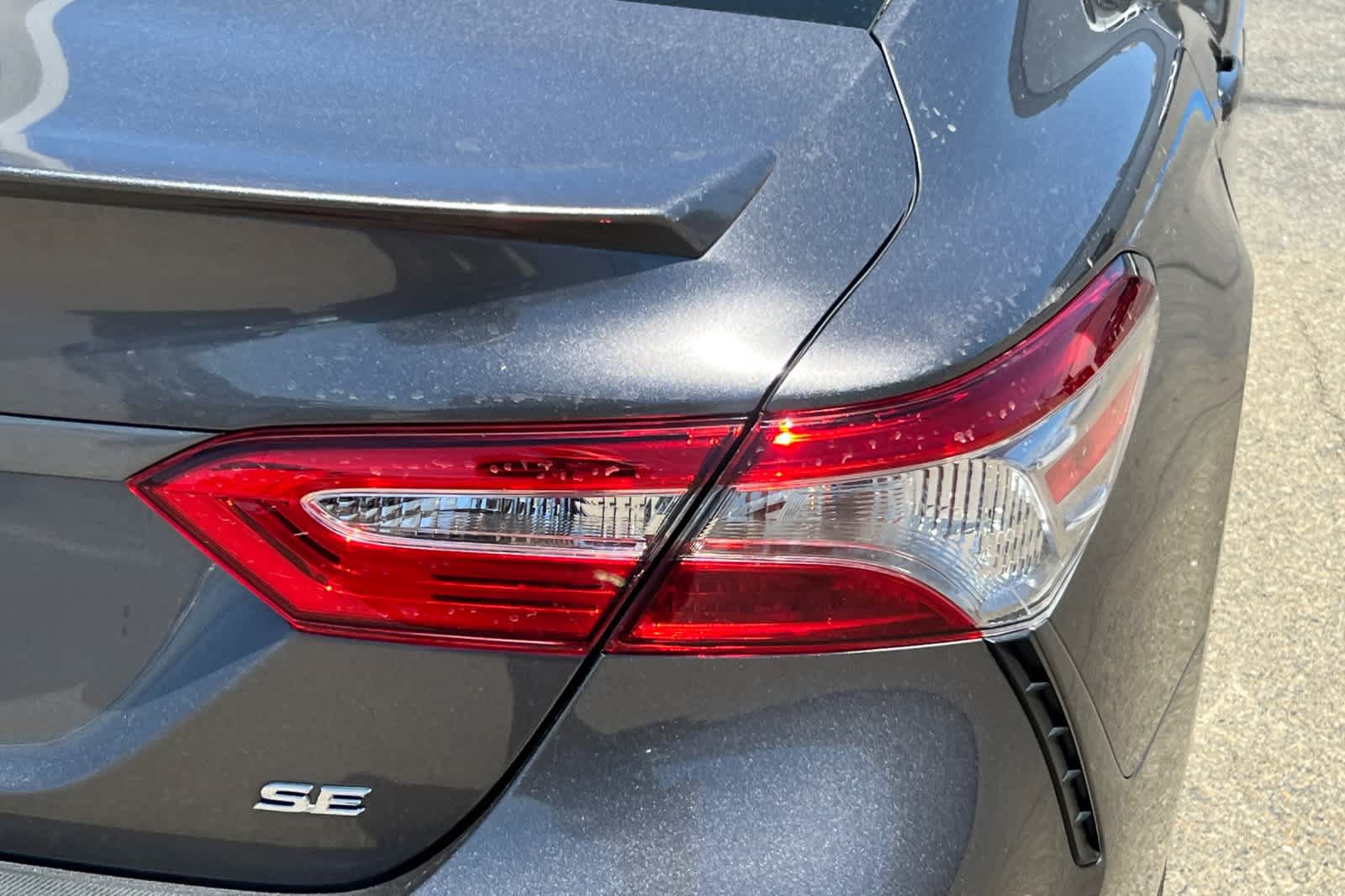 Used 2019 Toyota Camry SE w/ Audio Package FWD image 18