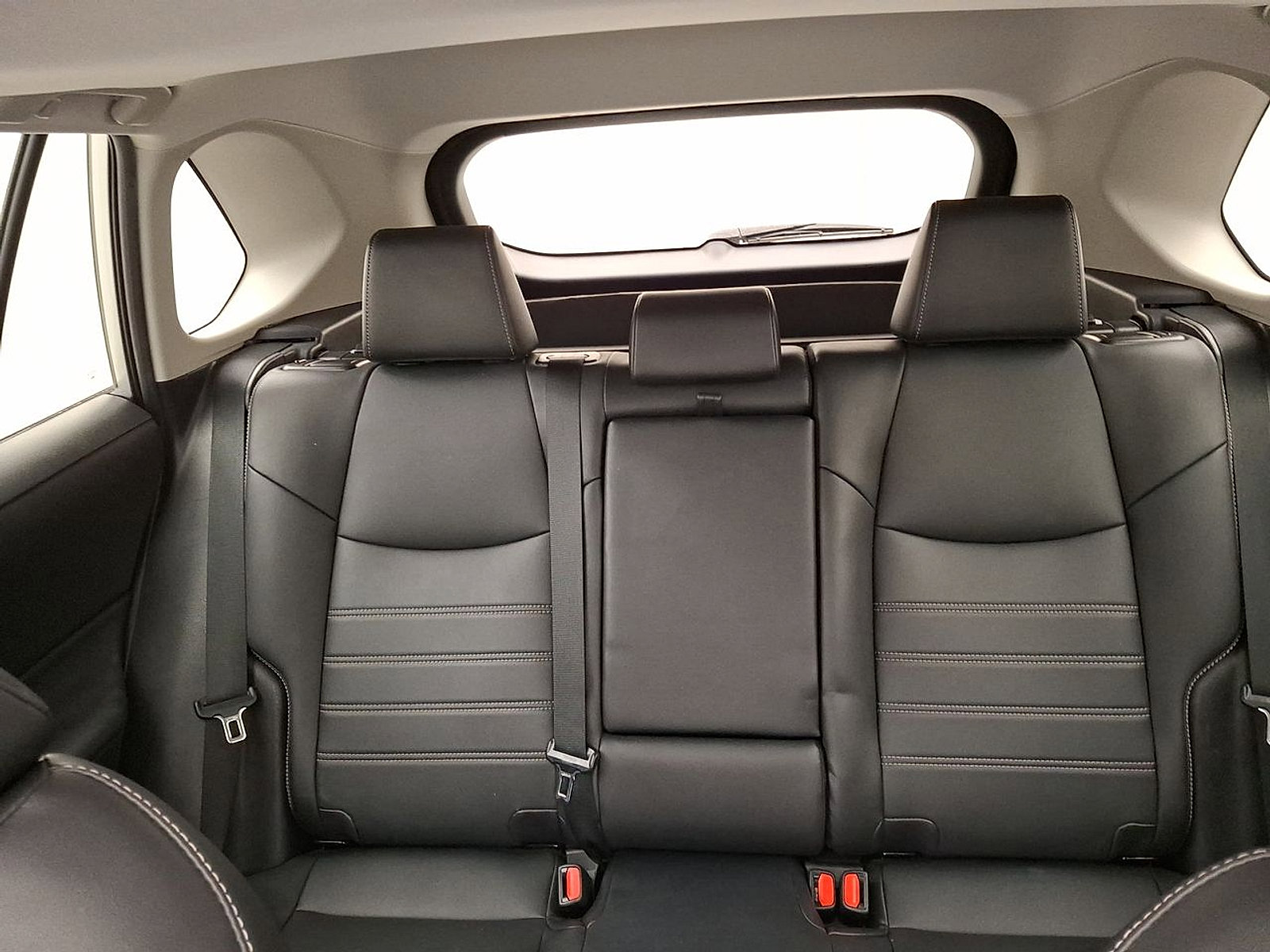Certified 2019 Toyota RAV4 XLE Premium image 20