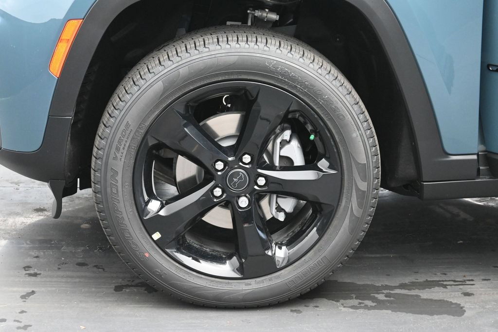 New 2027 Jeep Grand Cherokee Limited AWD/4WD image 32