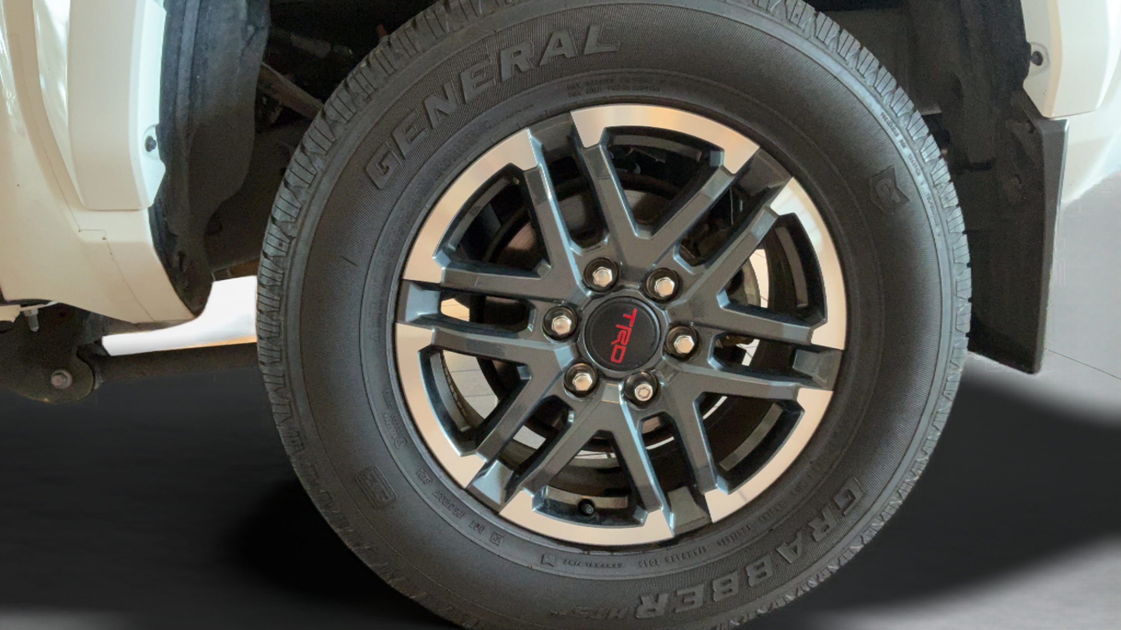 Certified 2024 Toyota Tacoma TRD Sport RWD image 46