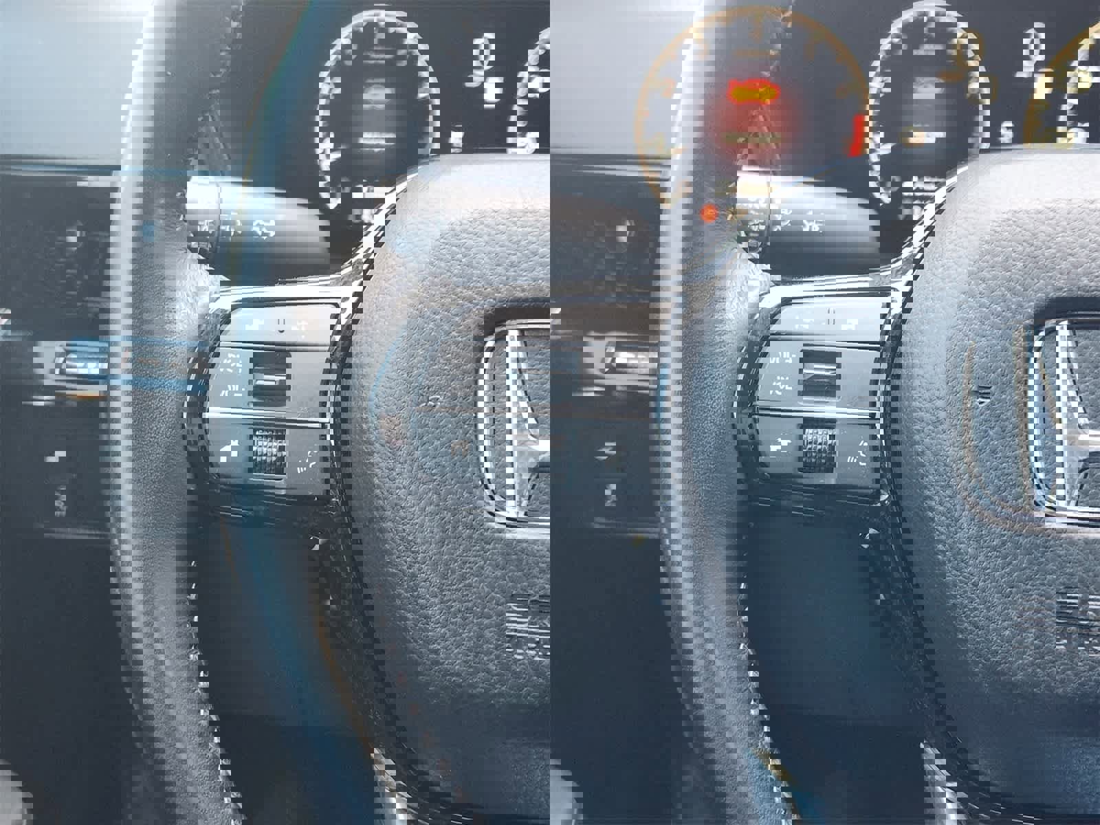 Used 2025 Honda CR-V EX-L image 27