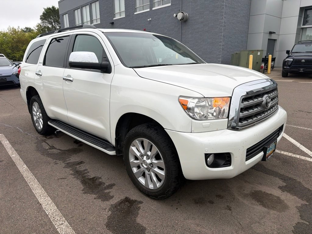 Used 2017 Toyota Sequoia Platinum AWD/4WD image 8