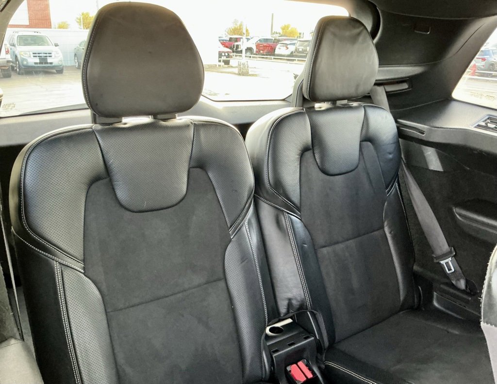 Used 2019 Volvo XC90 T5 R-Design w/ Advanced Package image 28