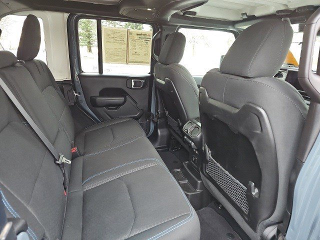 Used 2025 Jeep Wrangler Unlimited Rubicon 4xe w/ Convenience Group image 16