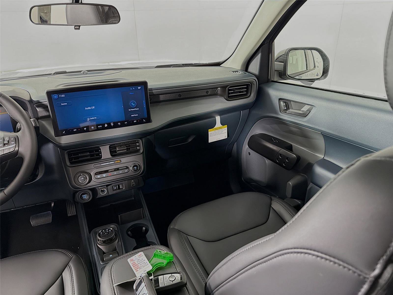 New 2026 Ford Maverick Lariat w/ Black Appearance Package image 25