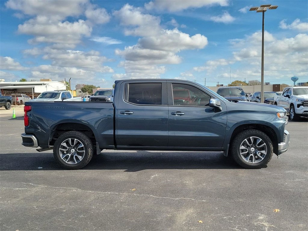 Used 2020 Chevrolet Silverado 1500 LT w/ Texas Edition image 7