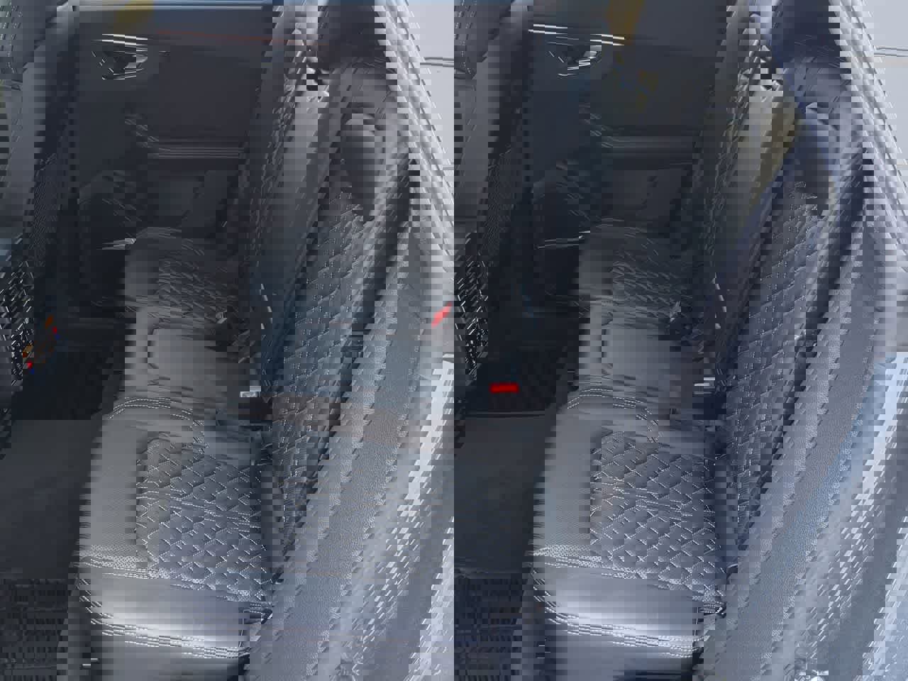 Used 2021 Audi SQ8 Prestige image 20