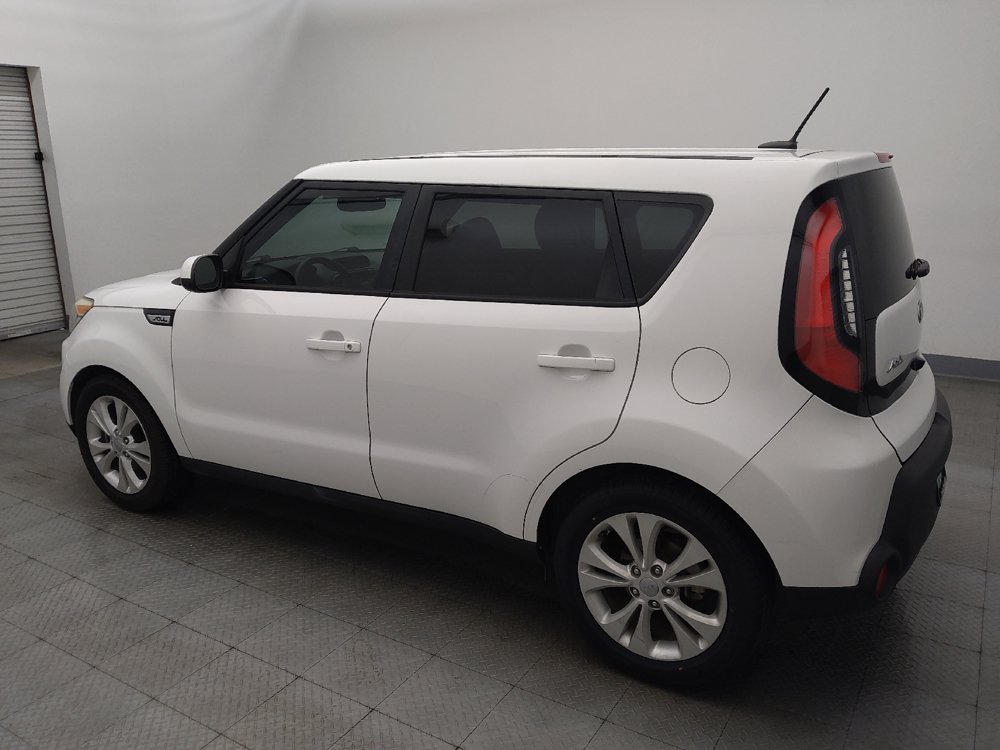 Used 2015 Kia Soul + w/ Audio Package FWD image 3