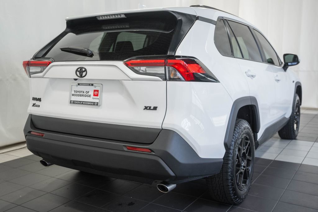 Used 2023 Toyota RAV4 XLE FWD image 4