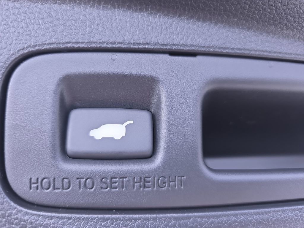 Used 2023 Honda CR-V Sport Touring image 15