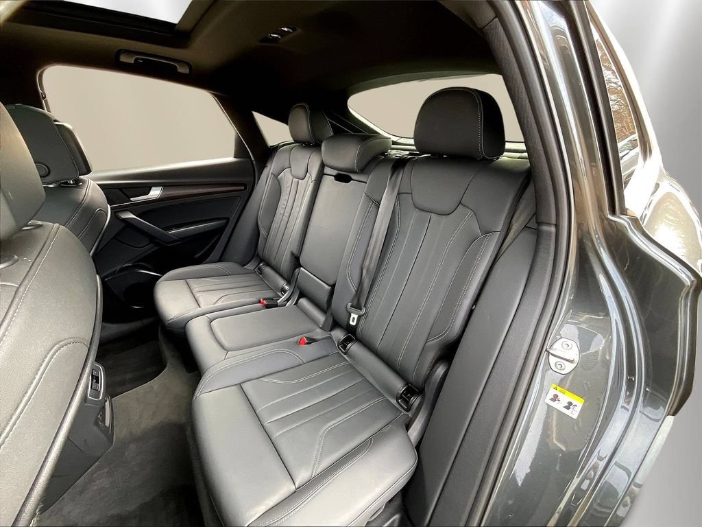 Used 2022 Audi Q5 2.0T Premium AWD/4WD image 22