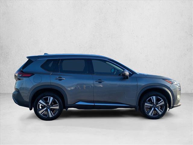 Used 2022 Nissan Rogue SL w/ SL Premium Package FWD image 4