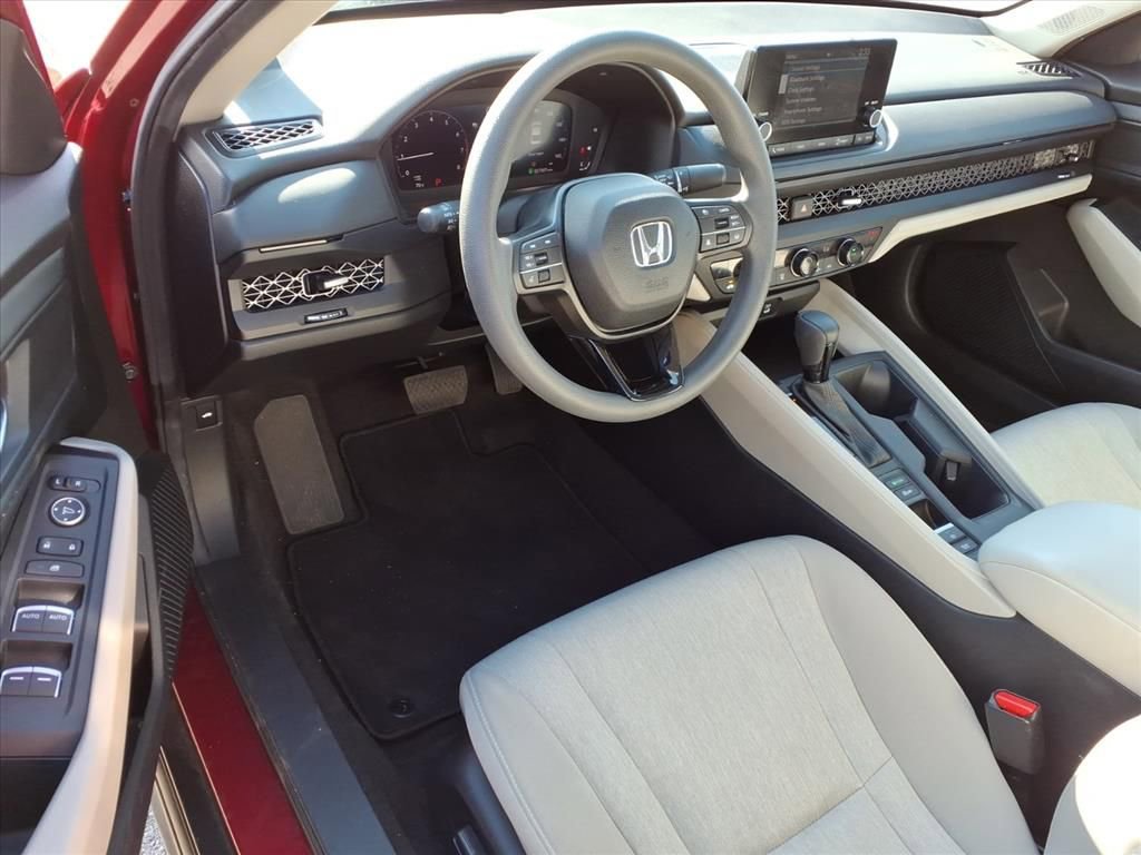Used 2024 Honda Accord EX image 14