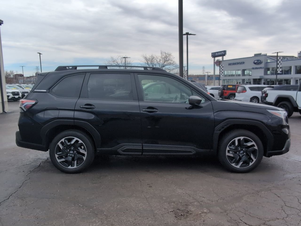 Certified 2025 Subaru Forester Limited AWD/4WD image 8