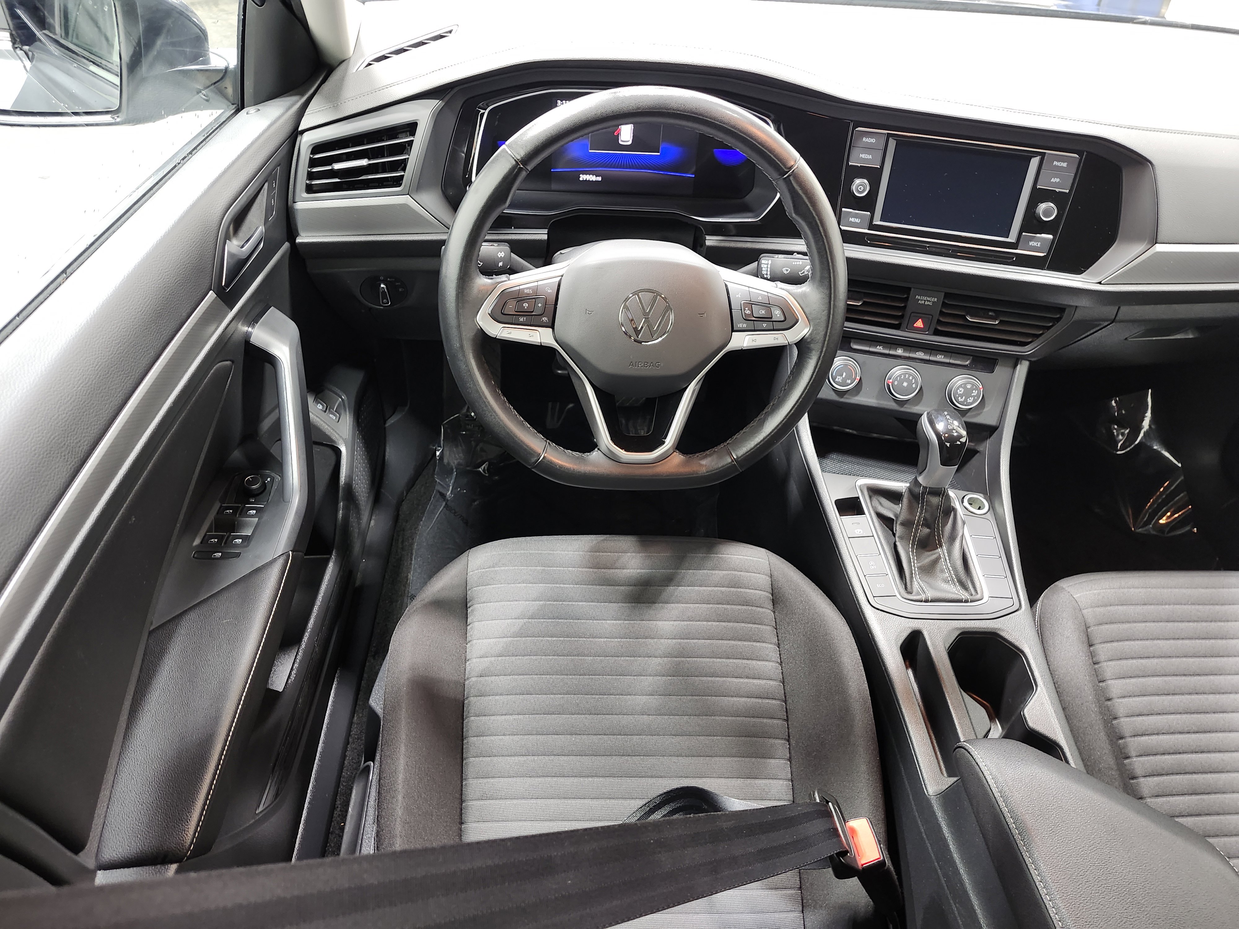 Used 2023 Volkswagen Jetta S image 23