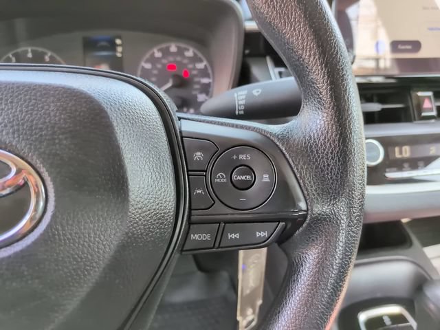 Certified 2025 Toyota Corolla LE FWD image 15