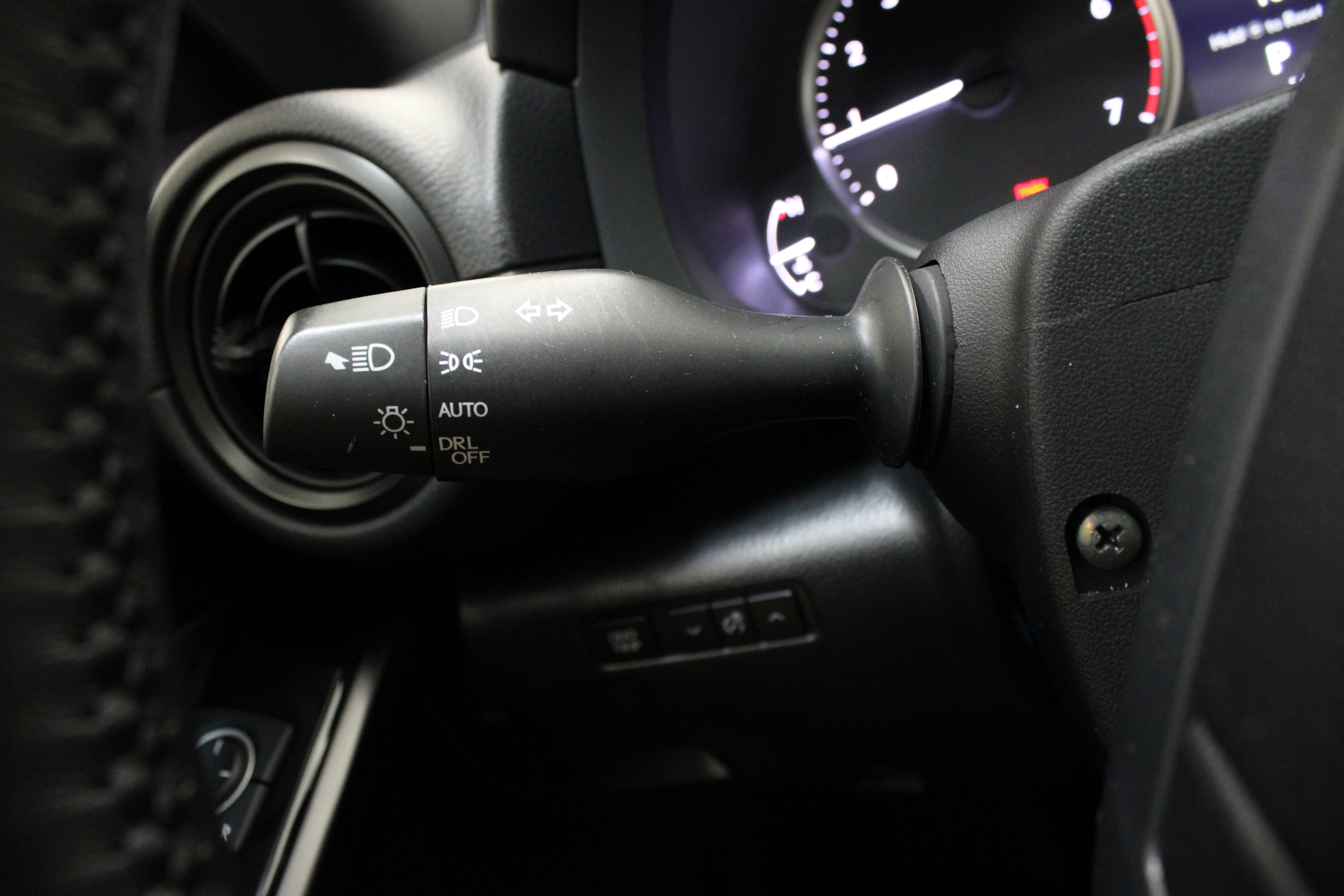 Used 2024 Lexus IS 300 w/ Comfort Package RWD image 27