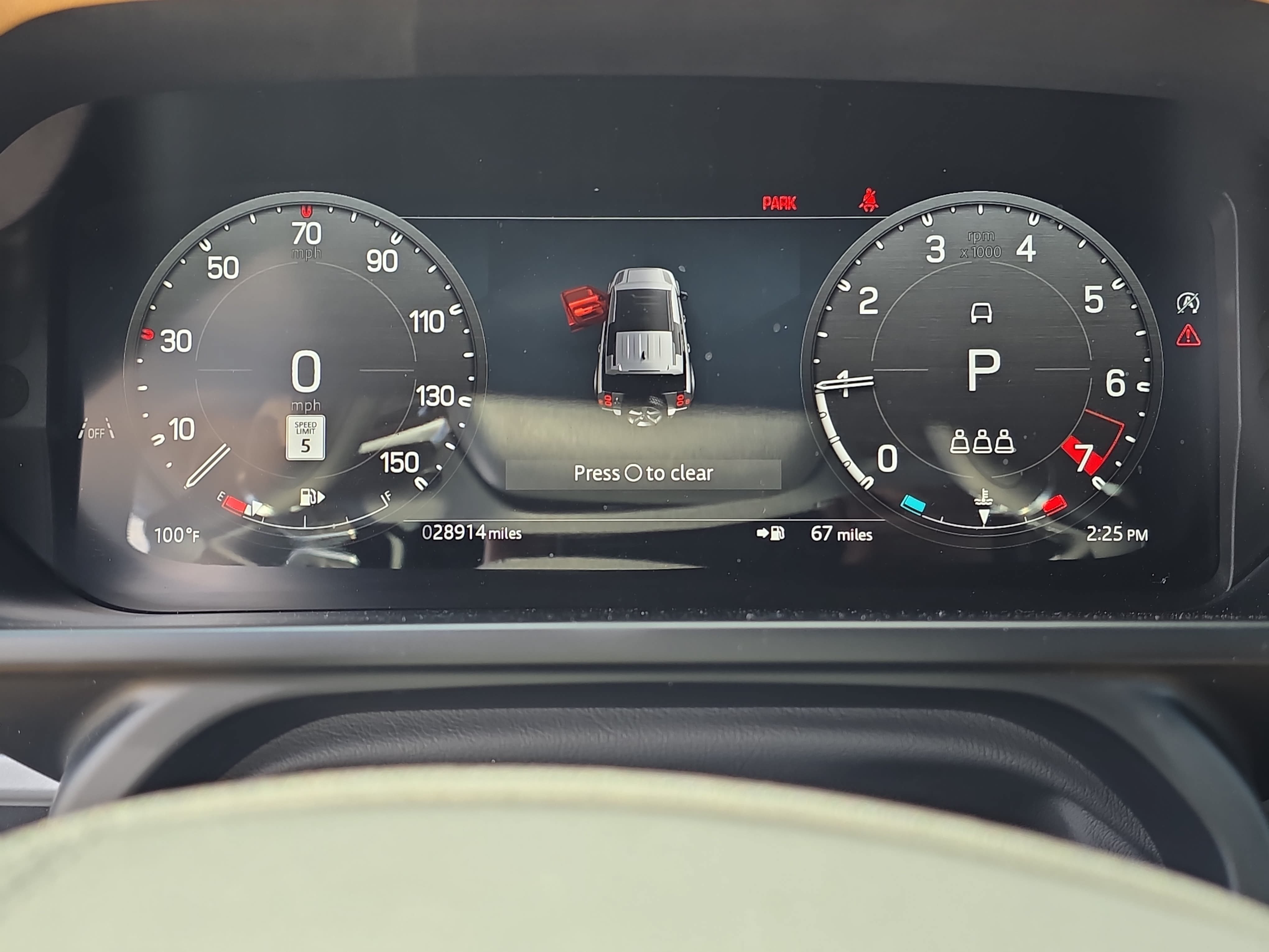 Used 2025 Land Rover Defender 110 V8 AWD/4WD image 18