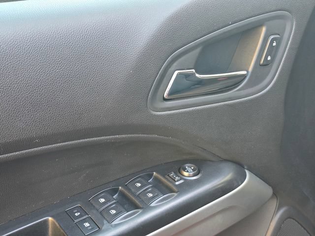 Used 2016 Chevrolet Colorado LT w/ LT Convenience Package RWD image 11